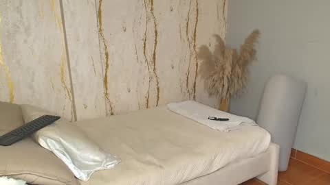 sofia_rivers_ online show from 01-04-25, 01:21