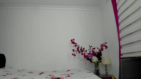 sofia_sorceress online show from 12-23-24, 01:18