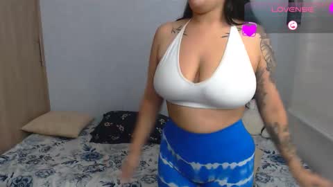 Snapshot of sofia_stonee1 chatting on 10-07-25, 07:00 kanella valery online show from 10-07-25, 07:00