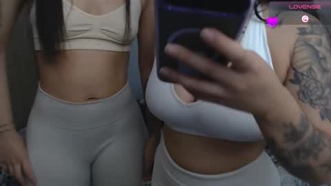 Snapshot of sofia_stonee1 chatting on 11-12-25, 05:24 kanella valery online show from 11-12-25, 05:24