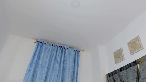 laura online show from 02-23-25, 06:17