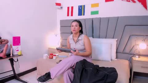      online show from 07-15-26, 11:15
