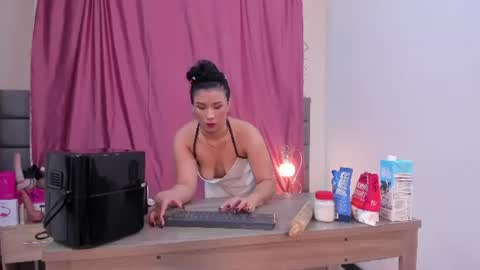      online show from 07-28-26, 11:17