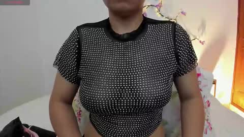 Sofia walke online show from 11-21-25, 11:25