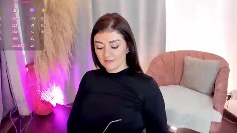 Sofia Wilson online show from 03-07-25, 01:51