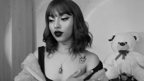 Sofia online show from 02-25-25, 09:02