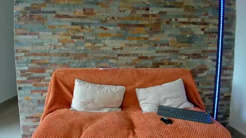 sofiablossom22 online show from 02-05-25, 03:20