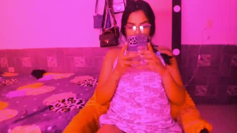 Snapshot of sofiacandy17 chatting on 03-03-25, 10:17 Danna Sofia online show from 03-03-25, 10:17