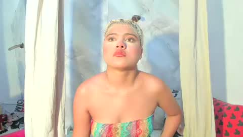 sofiacastillo01 online show from 06-29-26, 01:33
