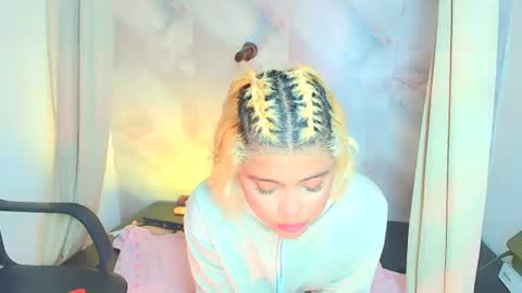 sofiacastillo01 online show from 07-14-26, 01:39