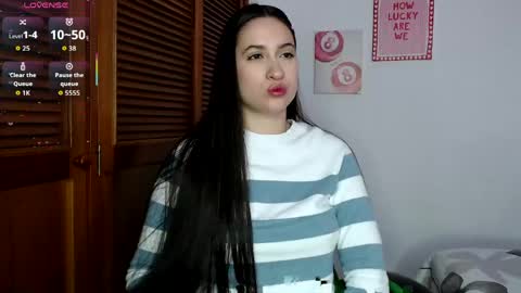 Snapshot of sofiaduque_26 chatting on 04-18-26, 02:10 sofiaduque_26 online show from 04-18-26, 02:10