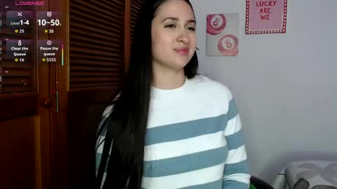 Snapshot of sofiaduque_26 chatting on 04-18-26, 07:07 sofiaduque_26 online show from 04-18-26, 07:07