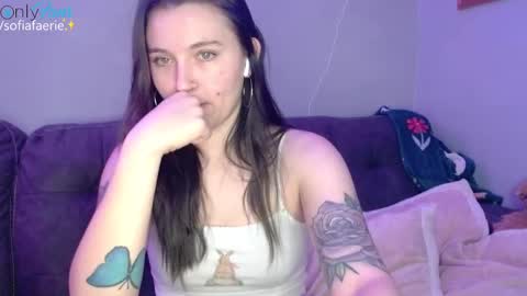 sofiafaerie online show from 12-29-24, 01:45