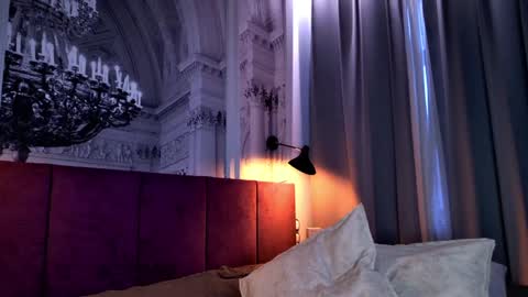 Sofia online show from 01-26-25, 01:36