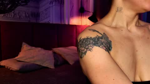 Sofia online show from 02-02-25, 02:13