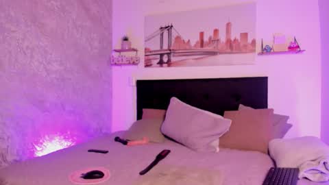 sofialujan_ online show from 03-28-26, 02:38