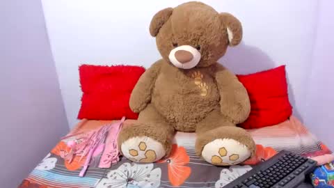 sofii milk online show from 12-02-24, 10:01