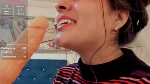 Sofi - next broadcast today 1030pm Colombia time online show from 02-19-25, 12:00