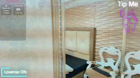 Sofi - next broadcast today 1030pm Colombia time online show from 09-15-25, 02:55