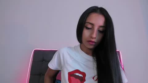 Sofia online show from 03-02-25, 10:48