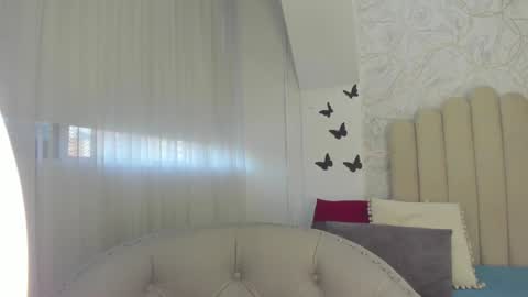 Sofia  online show from 01-06-25, 12:02