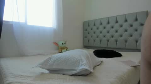 Snapshot of sofiaross1 chatting on 01-13-25, 05:55 SOFIA independent model online show from 01-13-25, 05:55