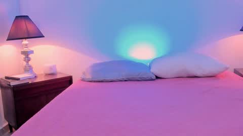 Snapshot of sofiarouge_ chatting on 11-19-25, 08:53 Sofia Help me reach 5K followers online show from 11-19-25, 08:53