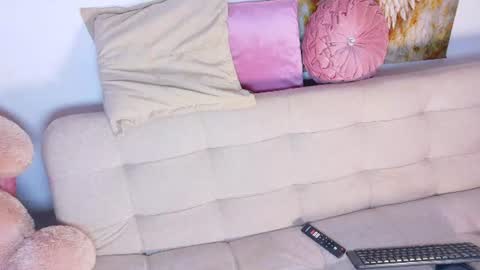 Sofia Stanley online show from 06-21-26, 10:56