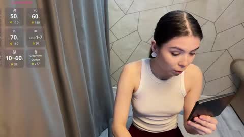 Sofia online show from 04-17-26, 11:24