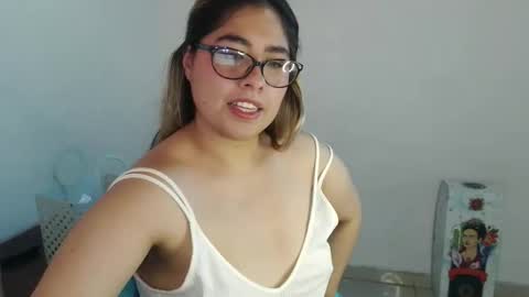 SOFIA online show from 12-15-25, 01:37