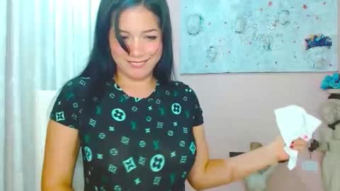 Snapshot of soficute_1 chatting on 05-31-26, 03:30 sofi online show from 05-31-26, 03:30