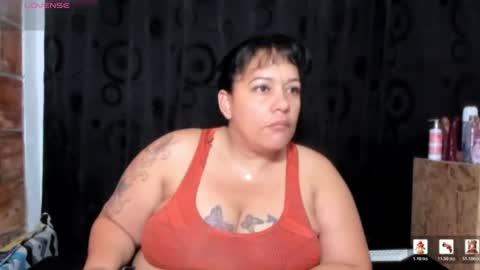 Snapshot of sofie_storm chatting on 06-26-26, 11:25 Vicky online show from 06-26-26, 11:25