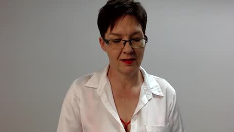 Snapshot of sofie_velvet chatting on 01-08-25, 03:28 Sofie Velvet online show from 01-08-25, 03:28