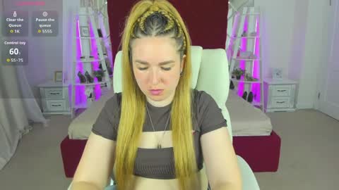 sofii_darling online show from 04-10-26, 04:44
