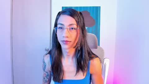 Snapshot of sofiia_grey_ chatting on 04-23-26, 04:31 Sofi online show from 04-23-26, 04:31