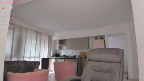    online show from 02-08-26, 01:58