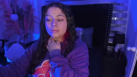 Sofia online show from 01-14-25, 04:25