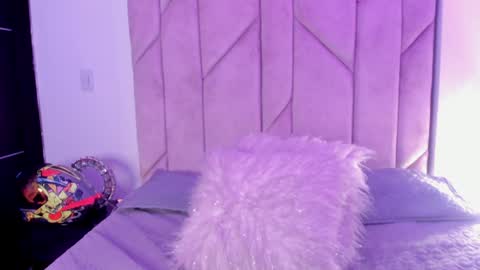 Sofia online show from 01-29-25, 06:43