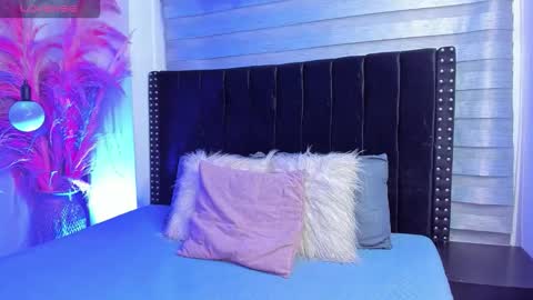 Sofia online show from 09-16-25, 05:19