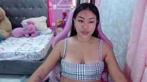 sofia Dreams online show from 01-28-25, 04:52