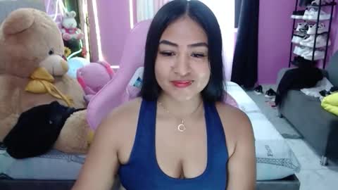 sofia Dreams online show from 02-18-26, 01:07