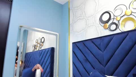 sofiifox online show from 02-11-25, 02:35