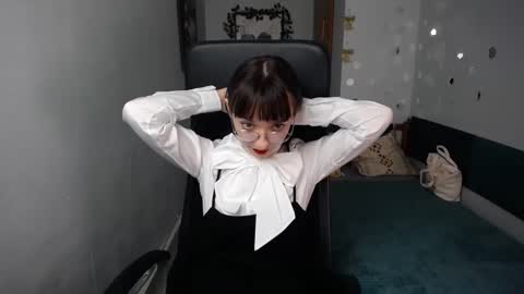 Sofie online show from 12-12-24, 03:37