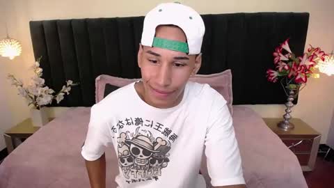 Cam and Amy online show from 10-24-25, 07:43