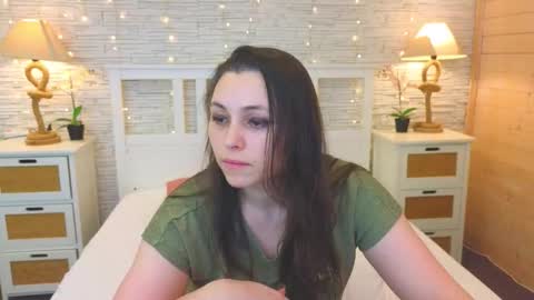 Snapshot of soft_lilly chatting on 02-09-26, 06:06 Lilly online show from 02-09-26, 06:06