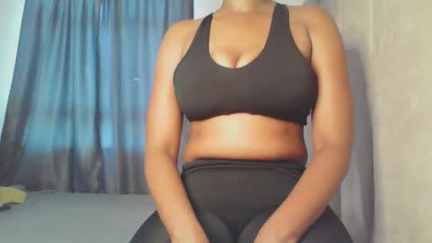 Amanda online show from 03-17-26, 01:47