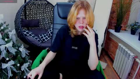 softflame online show from 12-21-25, 03:41