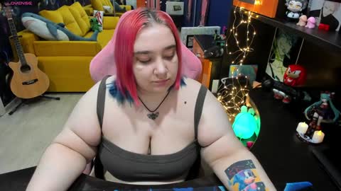 Sofie online show from 01-24-25, 02:39