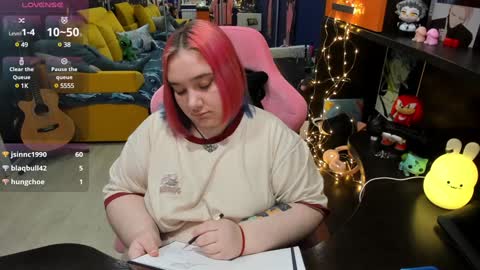 Sofie online show from 02-04-25, 05:53