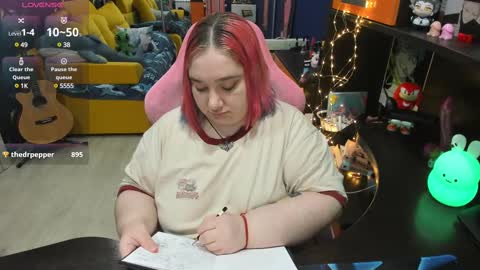 Sofie online show from 02-13-25, 05:37